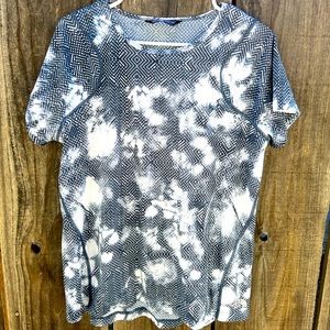 North Face short sleeve top